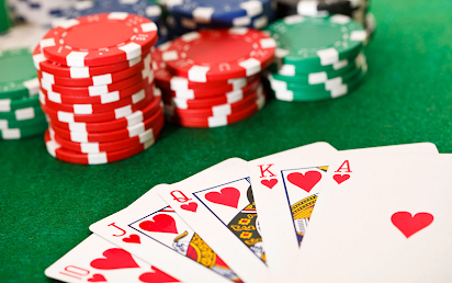 Xếp bài poker từ A đến Z: bí mật chưa ai kể